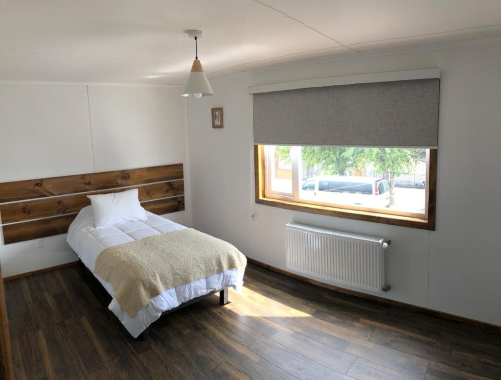 Terra Hostal Puerto Natales Ngoại thất bức ảnh