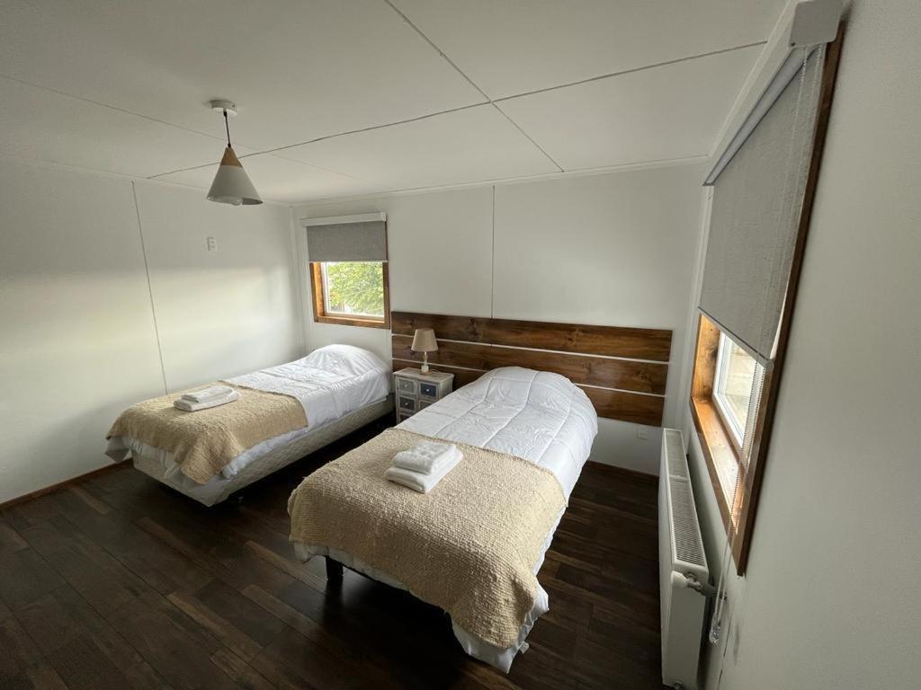 Terra Hostal Puerto Natales Ngoại thất bức ảnh