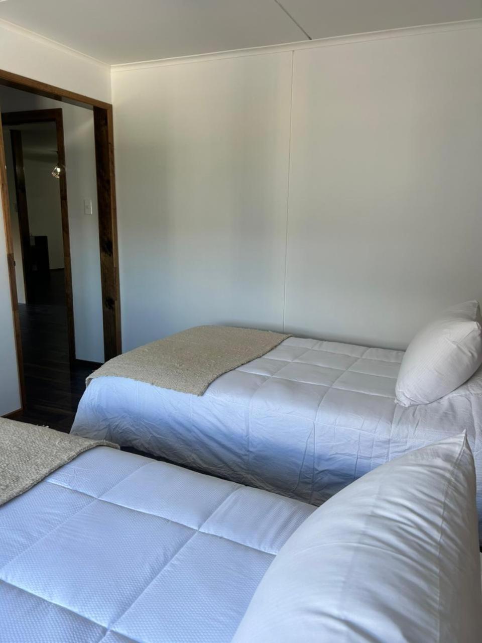 Terra Hostal Puerto Natales Ngoại thất bức ảnh
